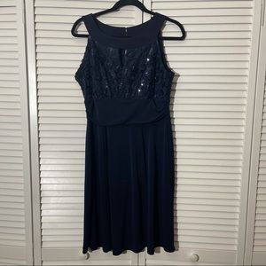 En Focus studio size 12 blue dress